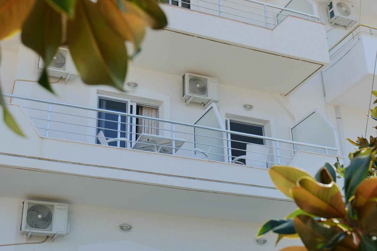 Kidi Apartments Sarandë Buitenkant foto