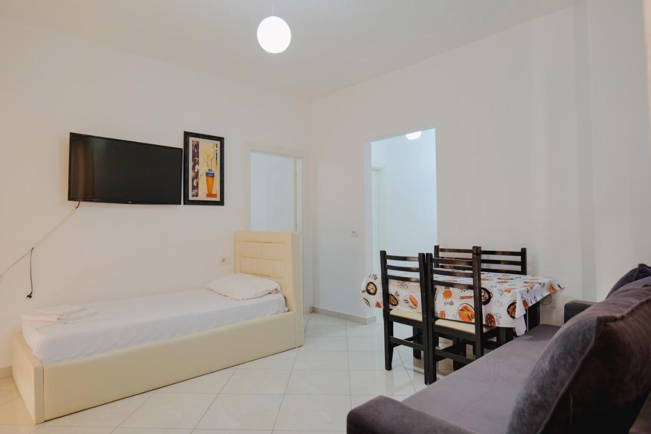 Kidi Apartments Sarandë Buitenkant foto