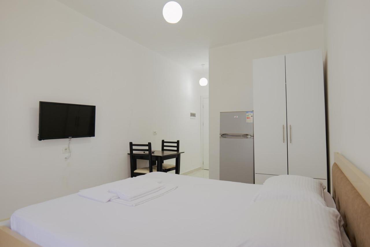 Kidi Apartments Sarandë Buitenkant foto
